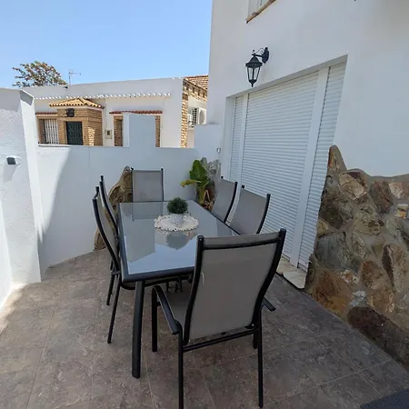 Pinos Del Mar